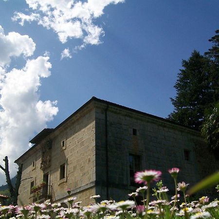 Casona Valle De Soba Regules Eksteriør bilde